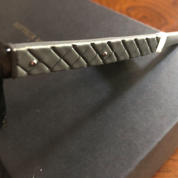 NWT - Bottega Venetta Sunglasses MSRP $495 - Picture 4 of 7